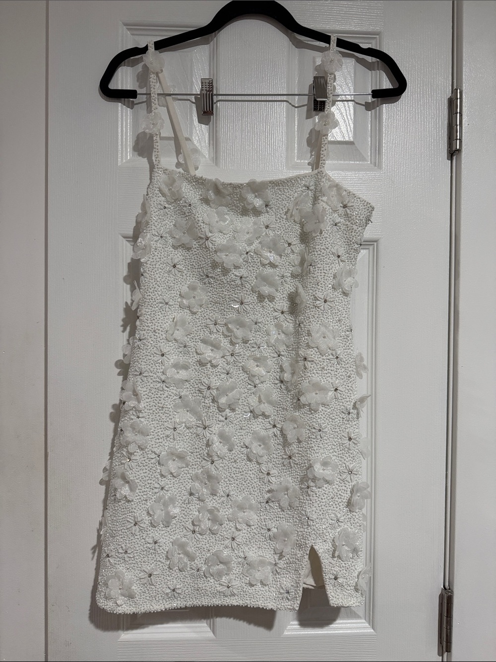 White Beaded Floral Appliqué Mini Dress